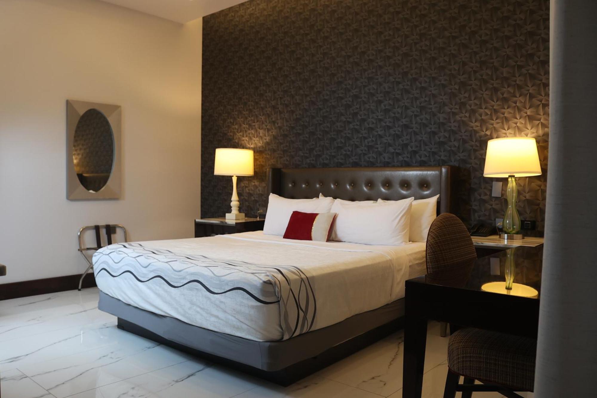 Hotel Wellintown Tijuana Eksteriør billede