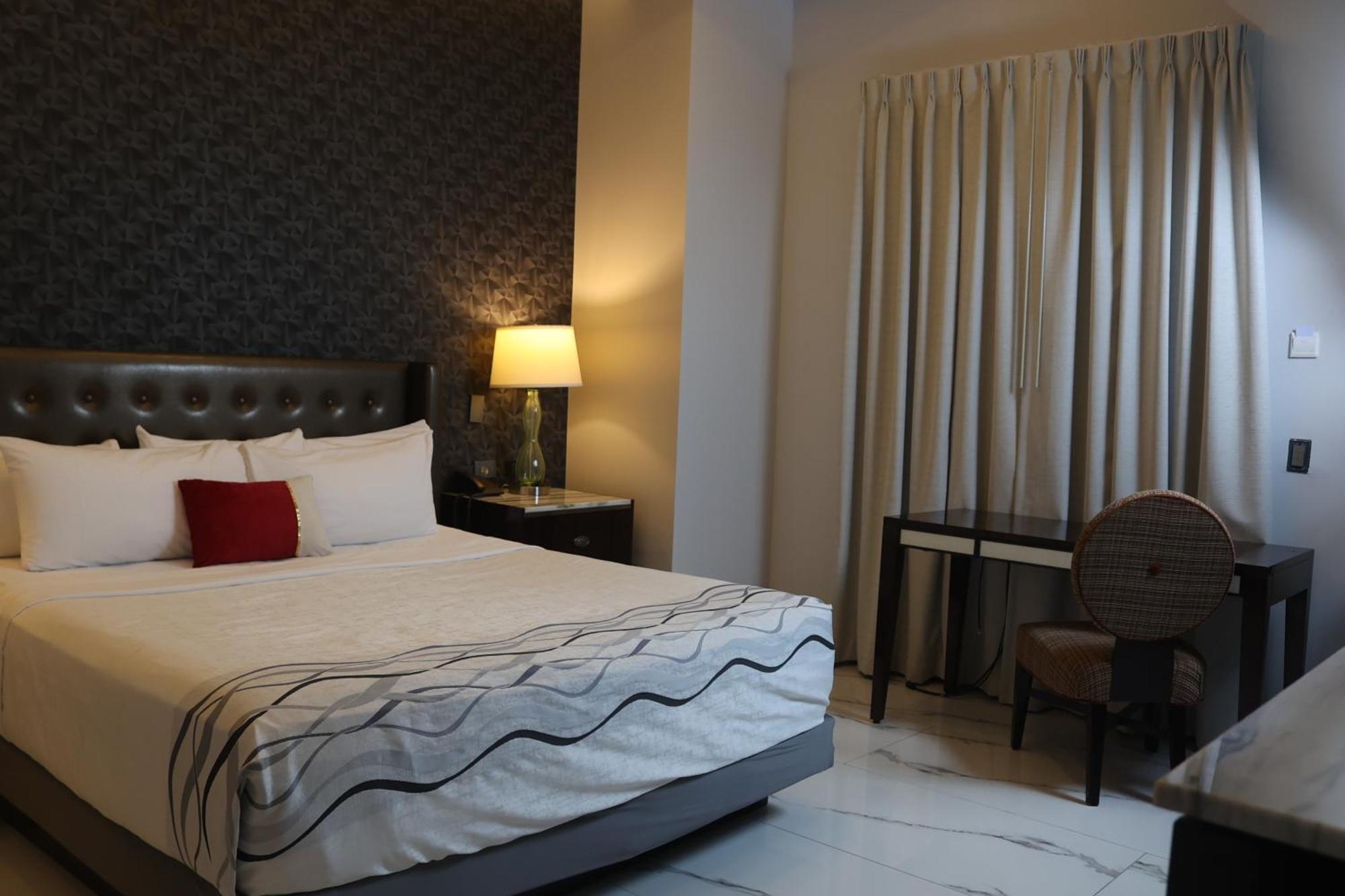 Hotel Wellintown Tijuana Eksteriør billede